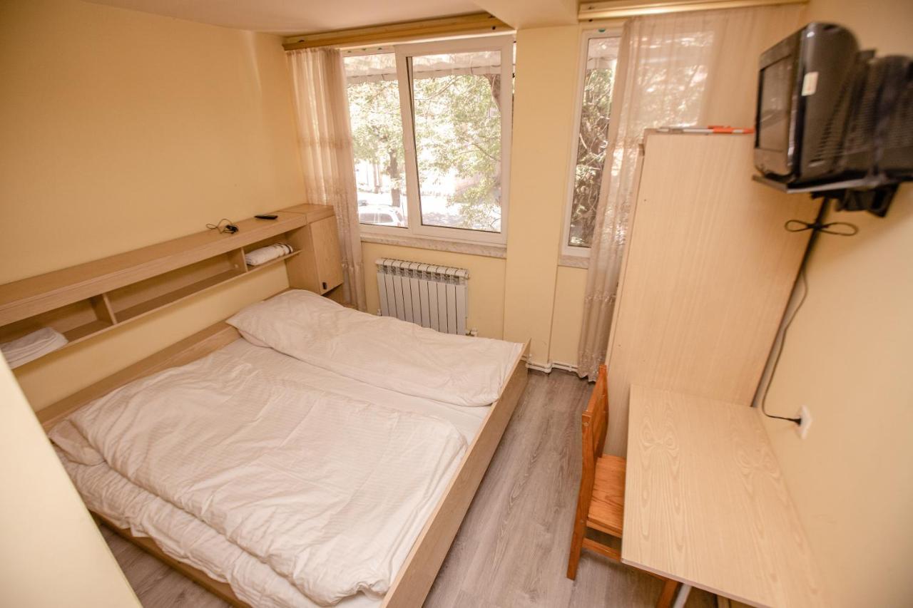 Arsego Hostel Vanadzor Exterior photo