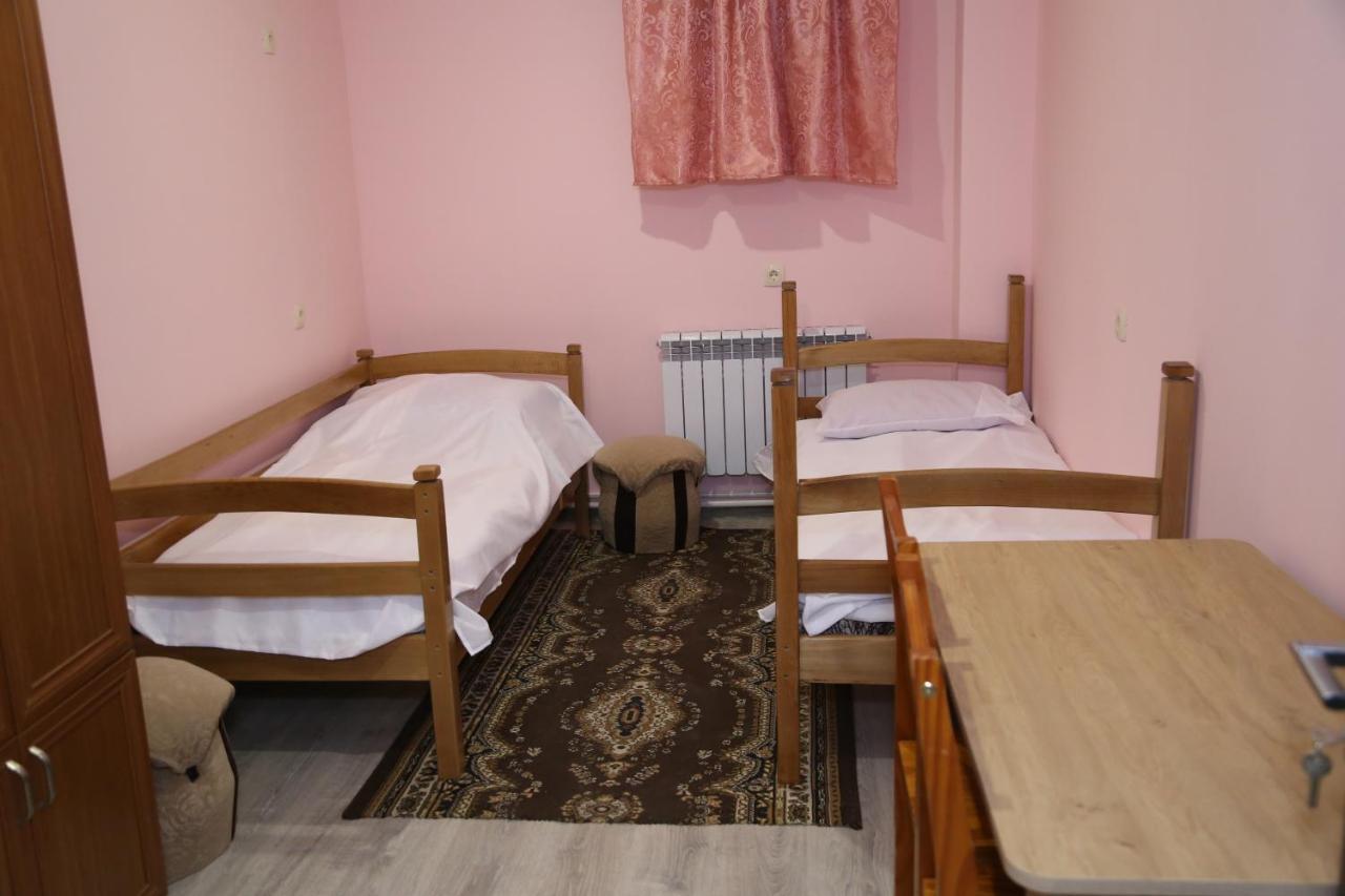 Arsego Hostel Vanadzor Exterior photo